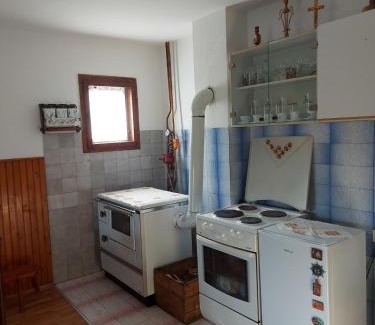 Zlatibor Casa | Domaćinstvo Sindžirević
