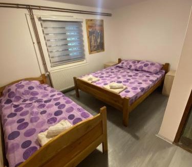 Stara Planina Casa | Domacinstvo Djordjevic