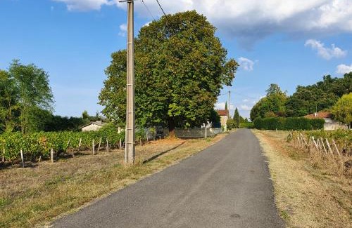 Saint-Germain-de-la-Riviere Casa | Domaine de La Garde