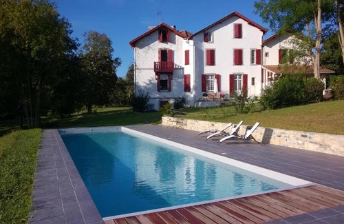 Irissarry Cama Y Desayuno | Domaine Abartiague