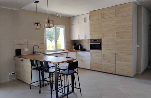 Besse-sur-Issole Casa | Domaine Chez Jean de Strivay