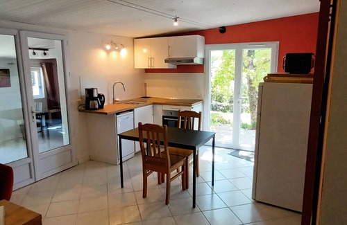 Besse-sur-Issole Casa | Domaine Chez Jean de Strivay