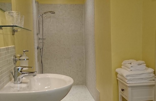 Monts-sur-Guesnes Cama Y Desayuno | Domaine de Bourgville