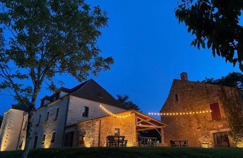 Saint-Cyprien Cama Y Desayuno | Domaine de Cazal - Chambres d'Hôtes avec piscine au cœur de 26 hectares de nature préservée