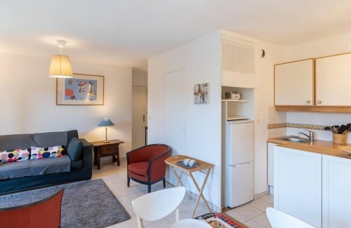 Deauville Apartamento | Domaine de Clairefontaine by Interhome