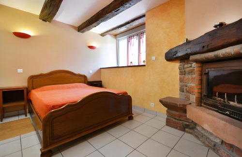 Villecomtal Casa | Domaine de Jouani gîte La Charrue
