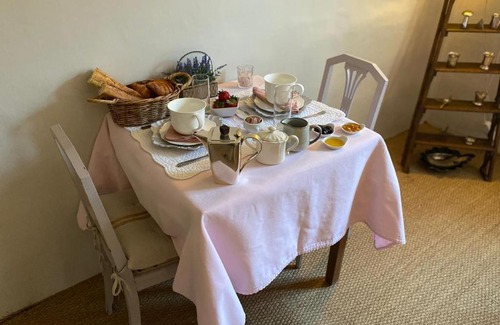Albã Cama Y Desayuno | Domaine de la Creuse