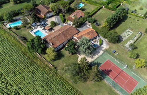 Nabinaud Casa | Domaine de la Ferrière "Maison Turquoise