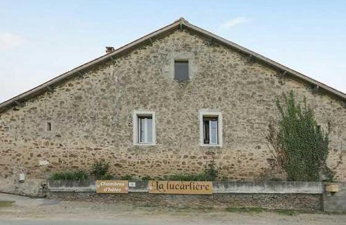 Saint-Cyr-des-Gats Cama Y Desayuno | DOMAINE DE LA LUCARLIERE