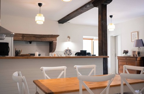 Larochemillay Casa | Domaine de La Roche, a place to recharge your batteries in the Morvan Park