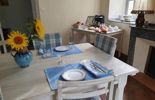 Engravies Cama Y Desayuno | DOMAINE DE MARLAS - CHAMBRES D'HÔTES