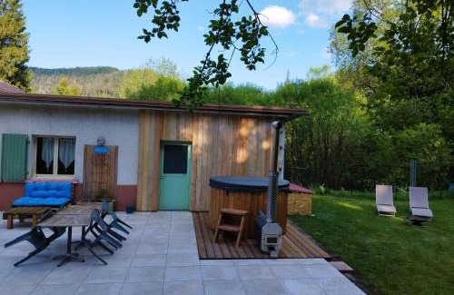 Mesnil Sous Les Cotes Cabina | Domaine de Marmonfosse
