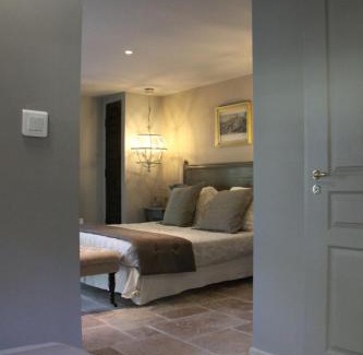 Alleins Cama Y Desayuno | Domaine de Mejeans - Teritoria