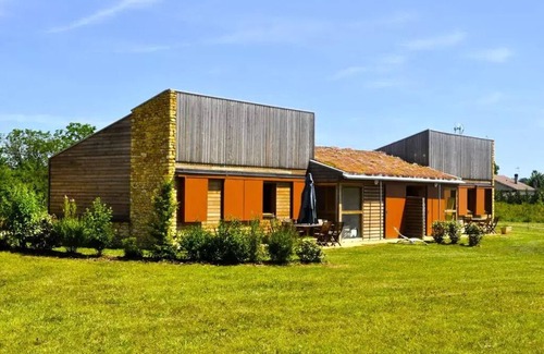 Sorges-et-Ligueux-en-Perigord Villa | Domaine des Bories **** - Casa Pigeonnier 2 Habitaciones 2 Personas