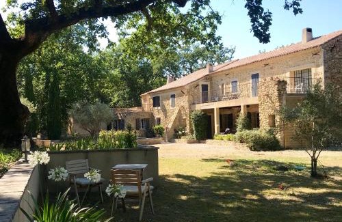 Mondragon Cama Y Desayuno | Domaine du Commandeur