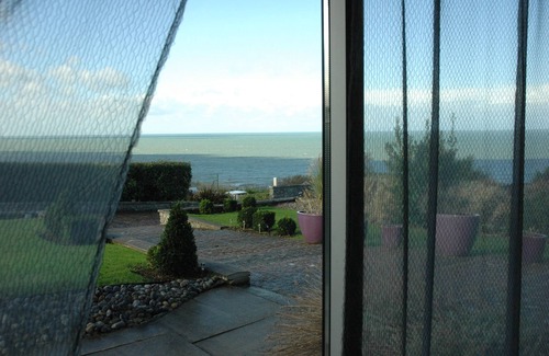 Villerville Cabaña | Annie's Rooms - The Showroom con vista al mar, piscina, tenis, playa