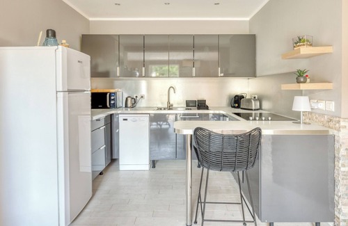 Le Lavandou Apartamento | Domaine du Soleil apartment, 5 minutes from the beach!
