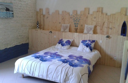 Chadenac Casa | Domaine L'Albizia
