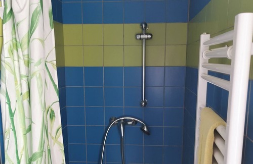 Theza Cabaña | Gîte-appartement-Baño Privado-Superior-Vista a la Montana