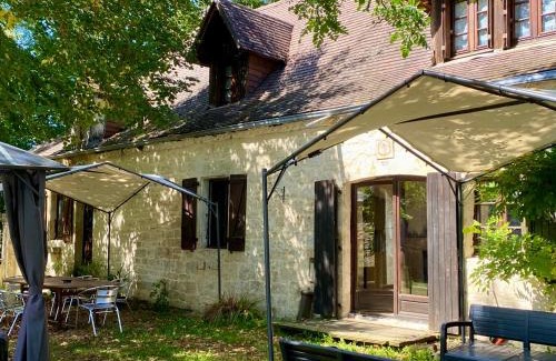 Les Quatre-Routes-du-Lot Cama Y Desayuno | Domaine VALENQUERCY