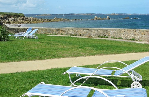 Plougasnou Apartamento | Domaines des Roches Jaunes by Interhome