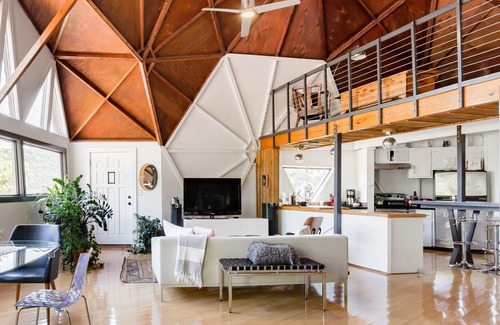 Stonehedge Estates Casa | Dome Sweet Dome Downtown City View