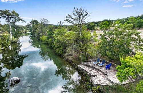 Fischer Casa | Dome River House