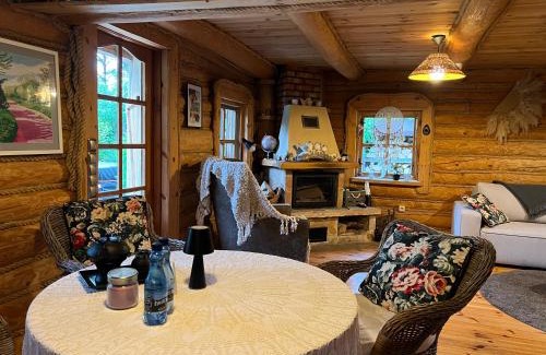gmina Popow Chalet De Esquí | Domek LAVENDA z widokiem na rzekę - Basen, Jacuzzi, Sauna - Magiczny ogród - 0,5ha prywatnej przestrzeni