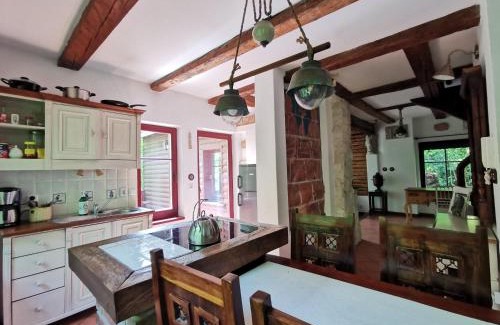 Zwierzyniec Apartamento | Domek Samotnia w ogrodzie