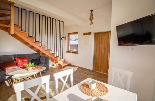 Ciche Casa | Domek za rondem