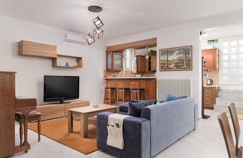 Spata-Artemida Apartamento | Domelia's Luxury Apartment near airport & beach II