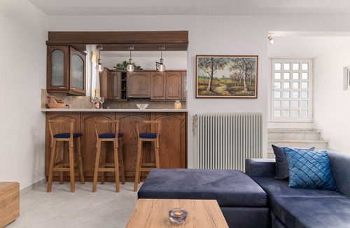 Spata-Artemida Apartamento | Domelia's Luxury Apartment near airport & beach II