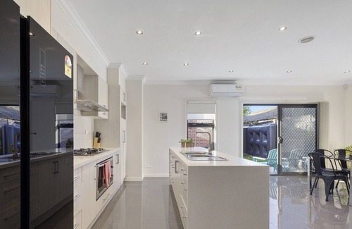 Chelsea Casa | Domi Rentals - The Argyle Residence