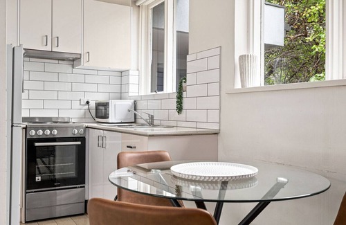 St. Kilda East Apartamento | Domi Rentals - The Carlisle Apartments