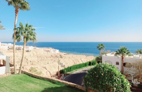 Sharm El Sheikh Hotel | Room in Domina coral bay Sultan