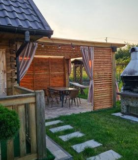 gmina Sułow Casa | Domki nad Nieliszem- dom kwiatowy