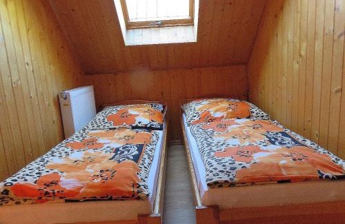 Cetniewo Cabina | Domki ogrzewane Sokół