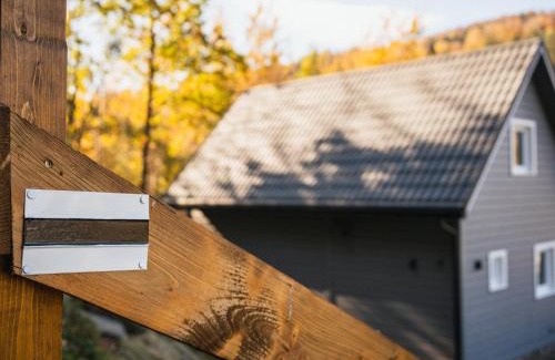 Brenna Casa | Domki u Sosny - Nowoczesne domki na wyłączność, spokojna okolica blisko lasu i szlaku, 1,2 km od centrum Brennej