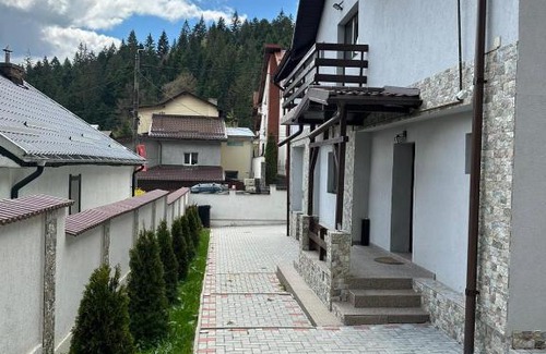 Busteni Casa | Domnita Sofia