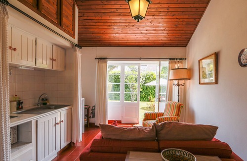 Furnas Casa | Domus Adepta Encantadora con Jardín