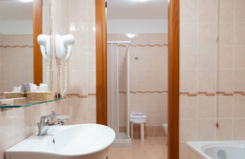Bagnoli del Trigno Hotel | Domus Hotel