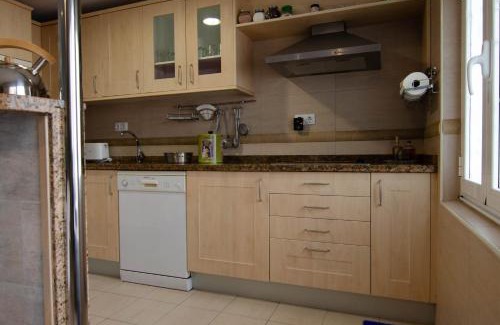 Oeste Apartamento | DOMUS SALAMANCA. MELCHOR CANO. Centro. 4 dormitorios