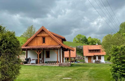 Faszcze Casa | Domy w Lipowie - dom żółty