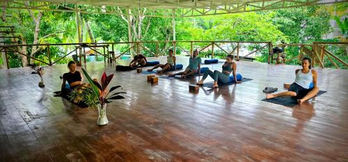 Playa Santa Teresa Cabina | Don Jon's Surf and Yoga Lodge