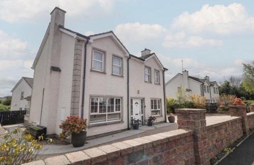 Carndonagh Casa | Donagh Cross Town House