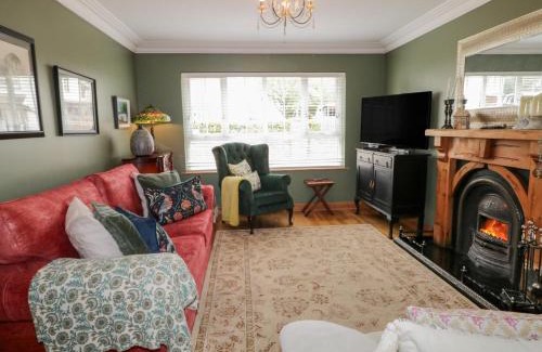 Carndonagh Casa | Donagh Cross Town House