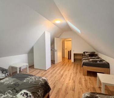 Schonebeck Apartamento | Donea Home Service