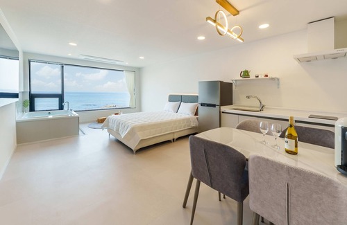 Donghae Casa | Donghae Neulbadarang Ocean View Pension