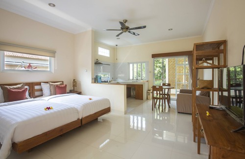 Jimbaran Bay Cama Y Desayuno | Donguri House Bali