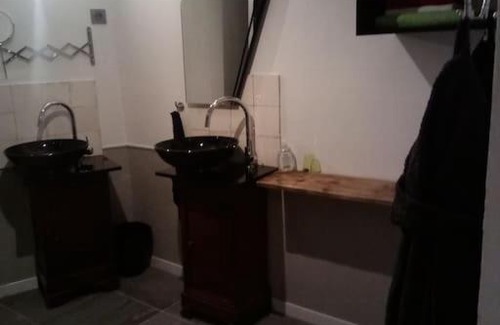Villard-sur-Doron Apartamento | Donjon Savoie France BDSM et libertinage